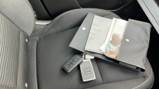 Renault Captur 1.0 TCE 100 Iconic 5dr Petrol Hatchback